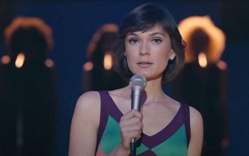 i-am-woman-proti-matia-stin-tainia-gia-tin-emblimatiki-helen-reddy