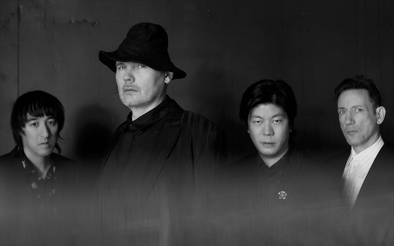 kukloforisan-duo-nea-binteoklip-ton-smashing-pumpkins