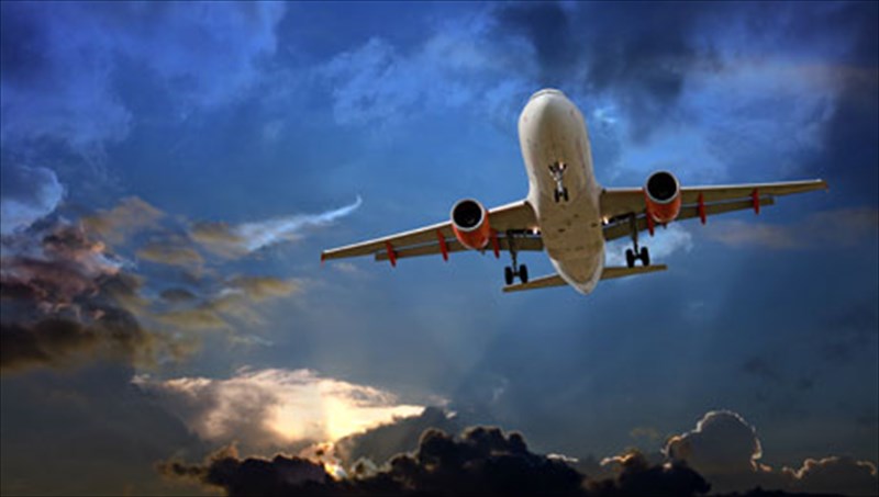 10-tromaktikes-alitheies-gia-ta-aeroporika-taksidia