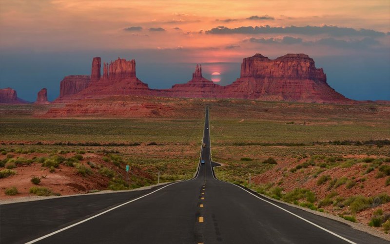 perpatame-se-treis-apo-tous-pio-diasimous-dromous-tou-kosmou