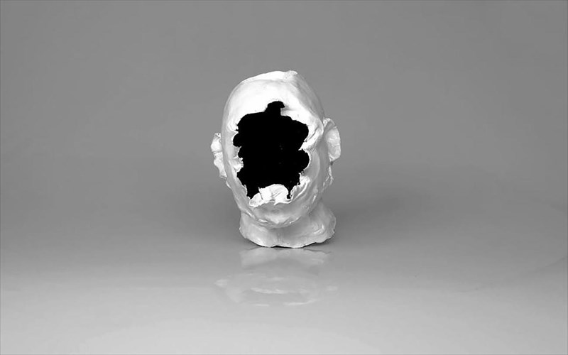 o-aleksandros-diamantis-epistrefei-ston-thaumasto-kainourgio-kosmo