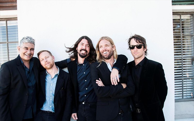 proto-deigma-apo-to-dekato-almpoum-ton-foo-fighters