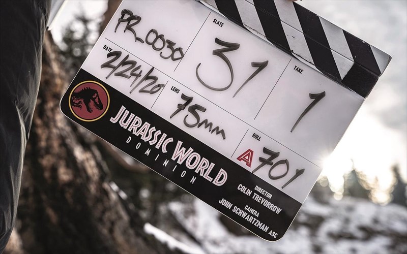 oloklirothikan-ta-gurismata-tou-Jurassic-world-dominion-meta-tis-allepalliles-anaboles