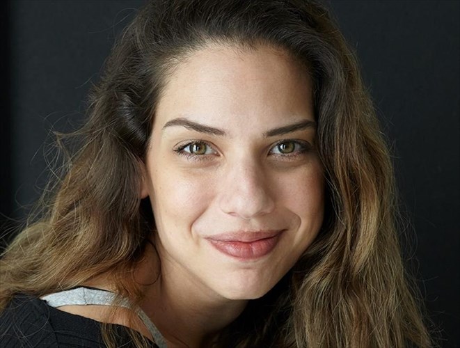 online-mathimata-ypokritikis-kai-autosxediasmou-me-tin-iliana-mauromati