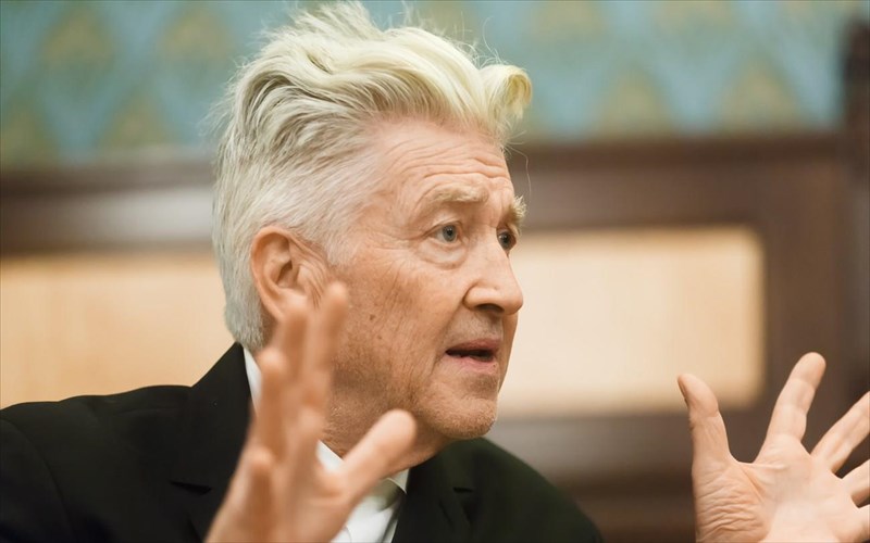 o-david-lynch-ksekina-tin-paragogi-tou-wisteria-gia-to-netflix