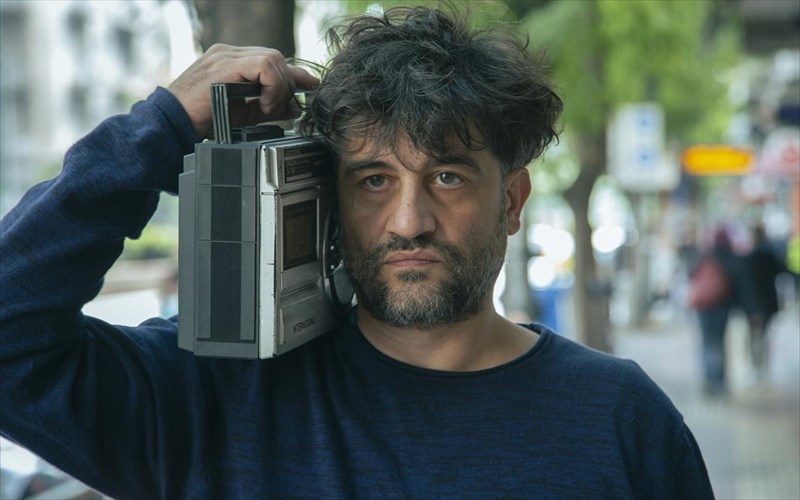 metakinisi-7-kane-ti-diadromi-pou-oneireuesai-stin-istoselida-tou-dimotikou-theatrou-peiraia