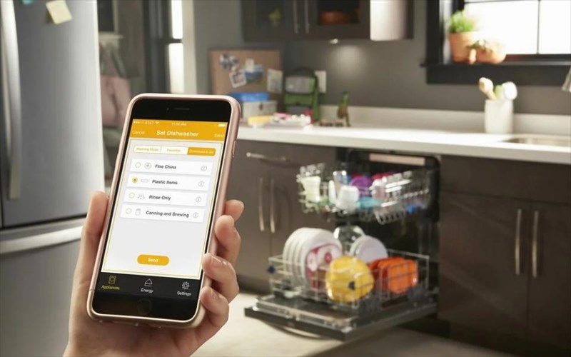 ta-pluntiria-piaton-eginan-eksupna-kai-kanoun-ti-zoi-sou-eukoloteri