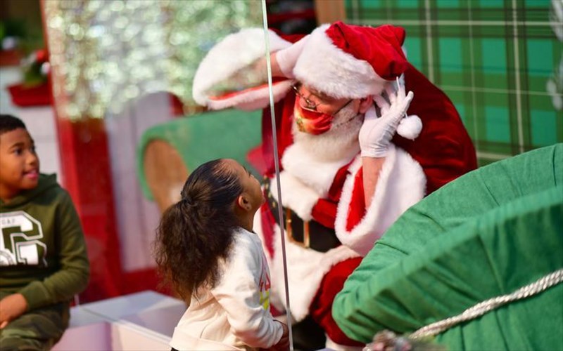 o-agios-basilis-fetos-einai-koinonika-apostasiopoiimenos-fotografies