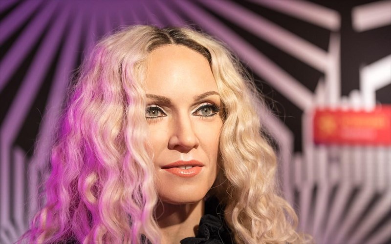 tha-bafate-ta-mallia-sas-roz-san-tis-madonna