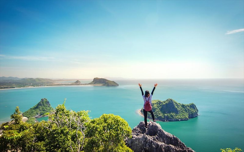 ereuna-telika-ta-taksidia-fernoun-tin-eutuxia