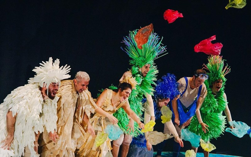 oi-tesseris-epoxes-tou-bibalnti-erxontai-stin-gno-tv