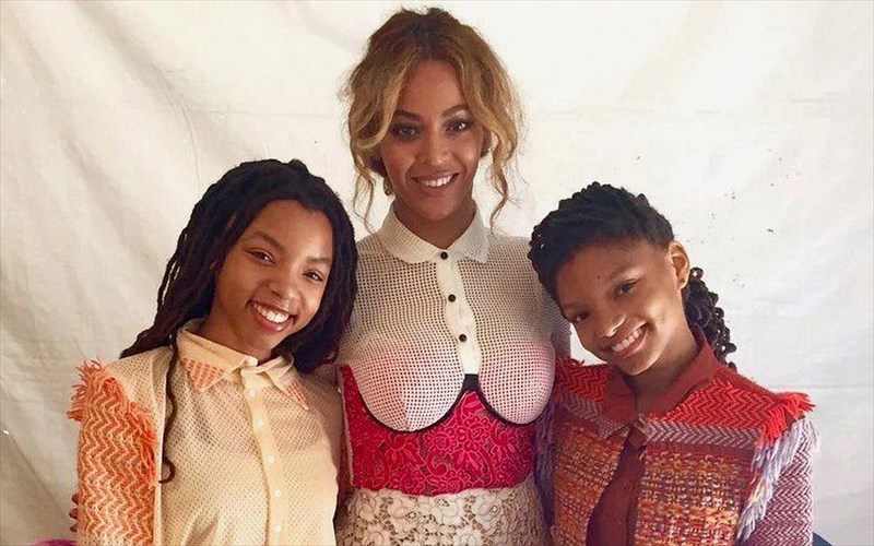 chloe-x-halle-miloun-gia-ti-beyonce-halle-miloun-gia-ti-beyonce