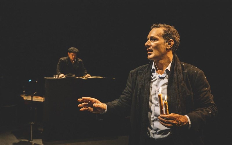 o-kata-thanasi-sarantou-amerikanos-epistrefei-on-demand