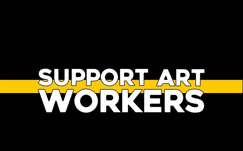 ta-aitimata-ton-support-art-workers-me-aformi-tin-pagkosmia-imera-theatrou