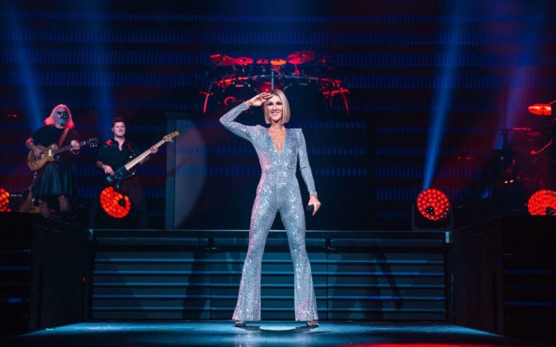 i-celine-dion-tha-labei-epitimo-didaktoriko-apo-to-berklee-college-of-music