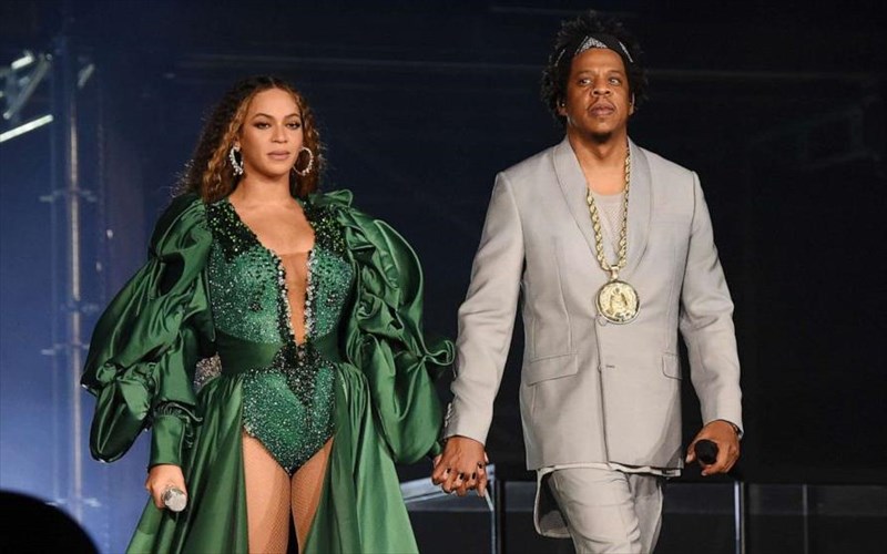 o-Jay-z-anoigetai-gia-to-pos-autos-kai-i-beyonce-megalonoun-ta-3-paidia-tous-paidia-tous
