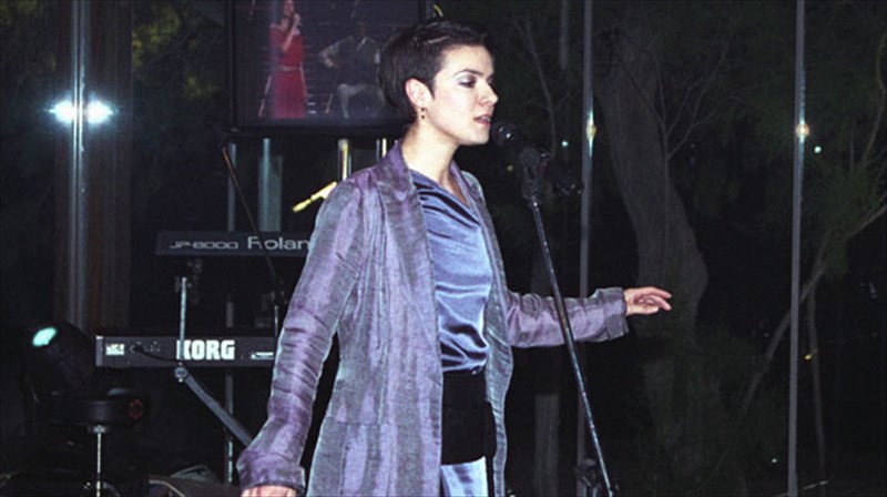 i-andriana-mpampali-kai-o-tzon-tzon-tis-sto-kookoo-tzon-tzon-tis-sto-kookoo