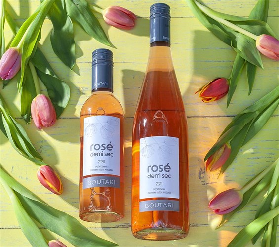 ypodexomaste-to-kalokairi-me-to-teleio-roze