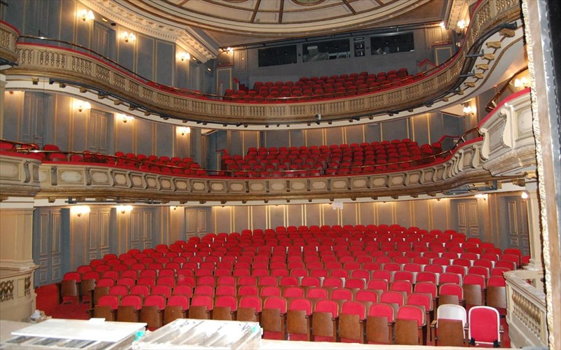 2-akroaseis-apo-to-ethniko-theatro-gia-tis-parastaseis-ton-panourgia-kai-magkanari-akroaseis-apo-to-ethniko-theatro-gia-tis-parastaseis-ton-panourgia-kai-magkanari