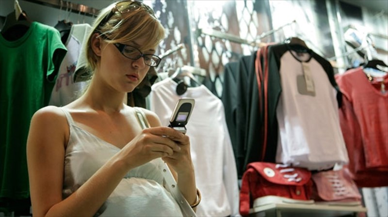 i-xrisi-kinitou-stin-egkumosuni-epireazei-tin-sumperifora-tou-paidiou