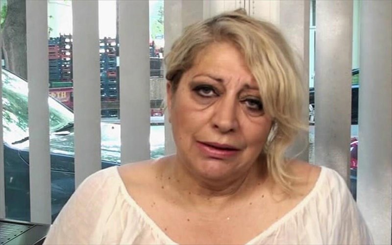 o-texnoxoros-cartel-apoxaireta-ti-sofia-adamidou