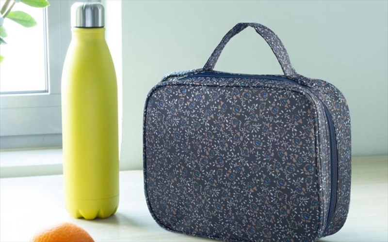bres-ta-pio-designata-lunch-boxes-gia-na-pairneis-ta-snak-sou-sto-grafeio