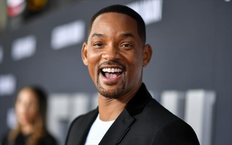 to-proto-biblio-tou-will-smith-exei-titlo-will
