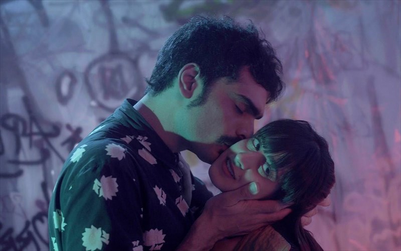 i-sofia-filippidou-parousiazei-ena-theatrofilm