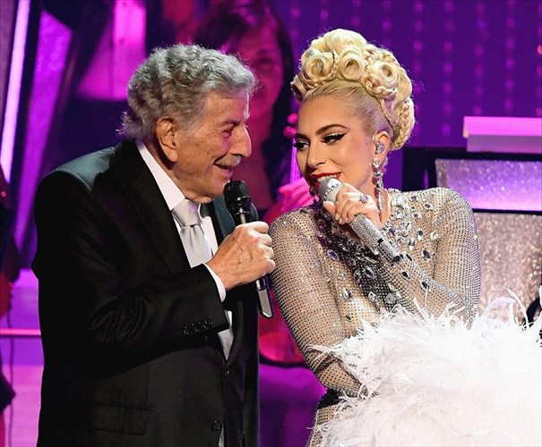 para-ti-noso-tou-alzheimer-o-tony-bennett-tha-emfanistei-me-ti-lady-gaga-sto-mtv-unplugged-tony-bennett-tha-emfanistei-me-ti-lady-gaga-sto-mtv-unplugged