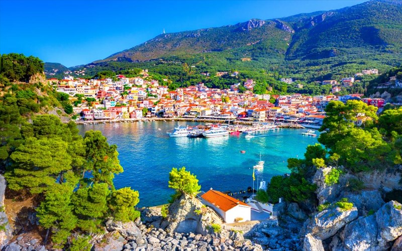 3-droseres-kai-panemorfes-staseis-stin-ipeiro-droseres-kai-panemorfes-staseis-stin-ipeiro