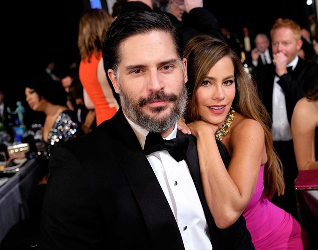 h-sofia-vergara-kai-o-Joe-manganiello-se-tropiki-apodrasi-Joe-manganiello-se-tropiki-apodrasi