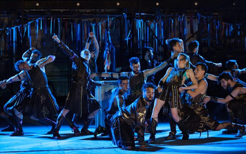 pou-tha-doume-tous-ippeis-apo-to-ethniko-theatro-stin-attiki