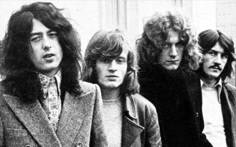 led-zeppelin-symphonic-gia-duo-aksexastes-bradies-sto-irodeio