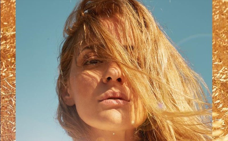 diathesimi-online-i-epoxi-tou-therismou-gia-ti-natassa-mpofiliou-stin-texnopoli