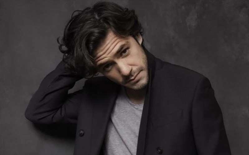 i-megali-bradia-gia-ton-Jack-savoretti-sto-irodeio-plisiazei