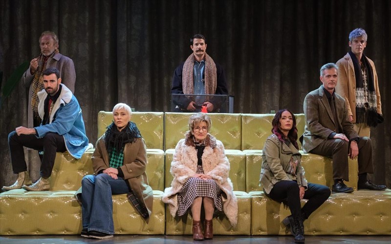 i-pontikopagidatis-agkatha-kristi-sunexizetai-ston-neo-akadimo