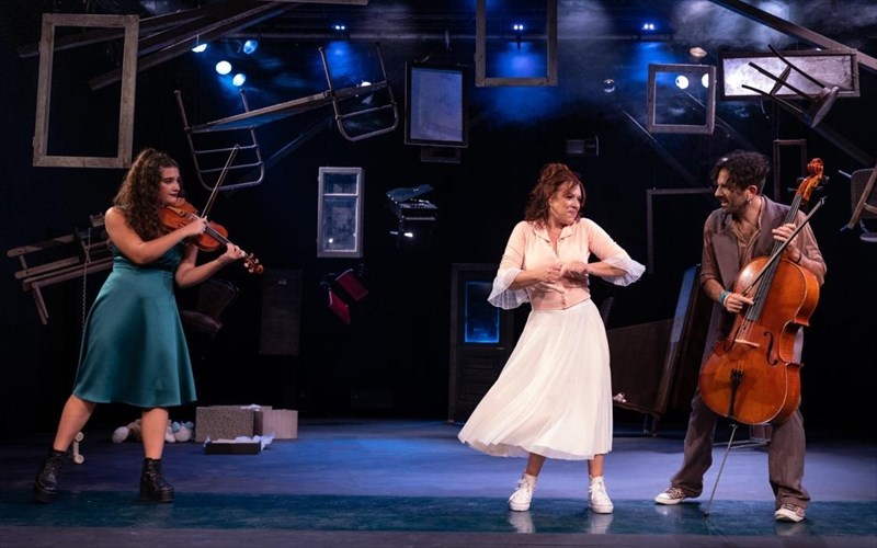 topartu-tis-zois-mou-i-solo-performance-tis-elenis-rantou-gia-deuteri-xronia