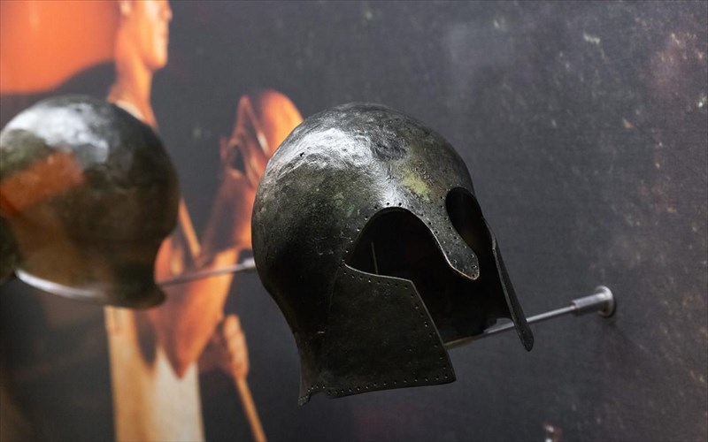 to-mouseio-kukladikis-texnis-parousiazei-ti-deuteri-thematiki-ekthesi