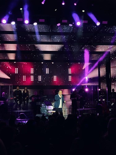 o-giannis-parios-gia-mia-akoma-emfanisi-sto-theatro-alsos