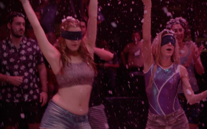 to-elliniko-sinemataksideuei-ton-augousto-ston-kosmo