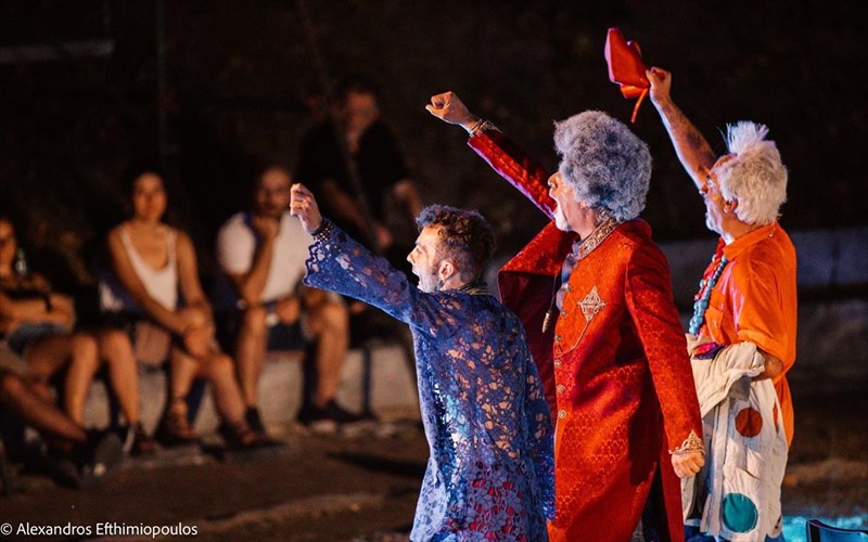 to-thessaliko-theatro-erxetai-athina-me-duo-spoudaies-komodies