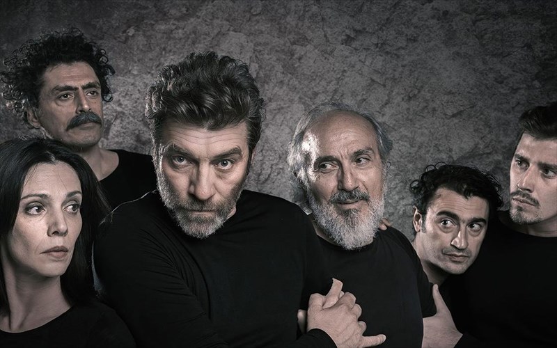 to-theatro-braxon-upodexetai-to-fthinoporo