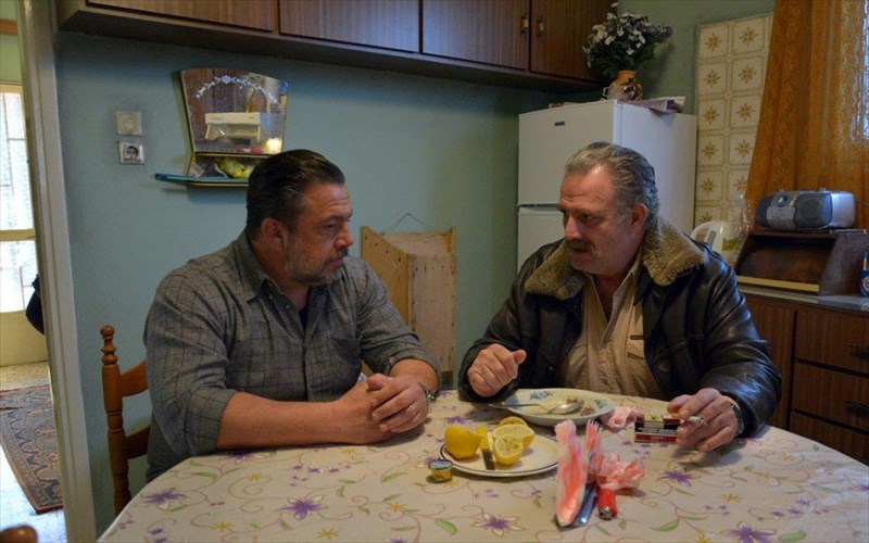 piso-apo-tis-thimonies-h-asimina-proedrou-sto-naftemporikitv-gia-ti-summetoxi-sta-oscar-2024