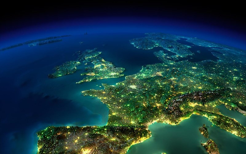 10-paradokses-plirofories-apo-olo-ton-kosmo