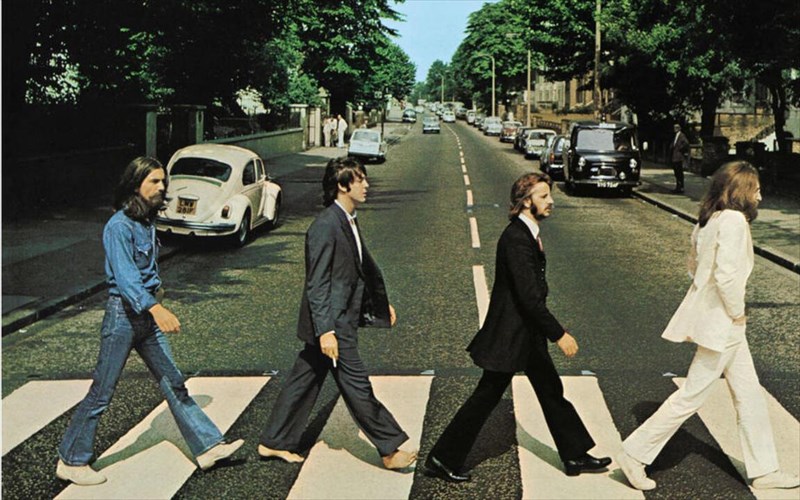 oi-beatles-sunergazontai-ksana-me-to-disneykai-video