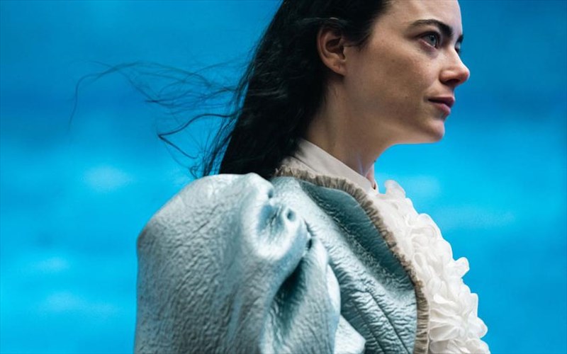 ta-kostoumia-tou-poor-things-erxontai-sto-mouseio-mpenaki-video