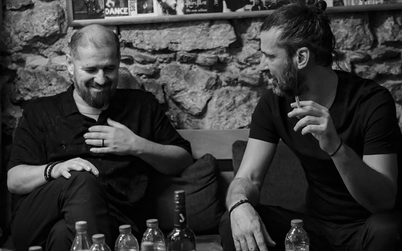 o-giorgos-kai-o-nikos-stratakis-sunexizoun-tin-kalokairini-periodeia-nikos-stratakis-sunexizoun-tin-kalokairini-periodeia