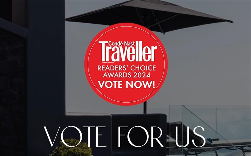 to-kivotos-santorini-sta-conde-nast-readers-choice-awards-2024