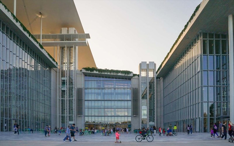 oi-olumpiakoi-agones-tou-parisiou-zontaneuoun-sto-parko-tou-kpisn-video