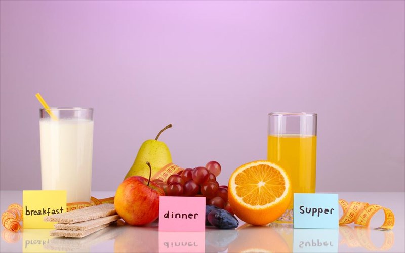 proxristougenniatiki-apotoksinosi-7-xruses-sumboules-xruses-sumboules